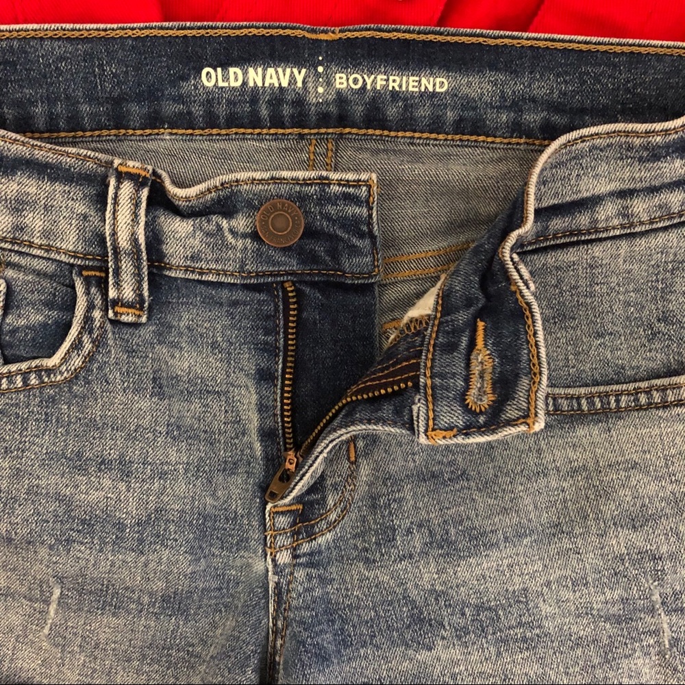 Old Navy Boyfriend Shorts - Picture 3 of 5